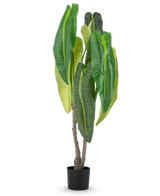 Une plante artificielle Anthurium de 150 cm à grandes feuilles en pot.