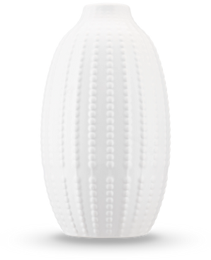 Le Vase Little Flora 21 cm en blanc cassé est un vase en céramique mate avec un motif en pointillés en relief inspiré des oursins - idéal pour les fleurs artificielles - sur un fond blanc uni.