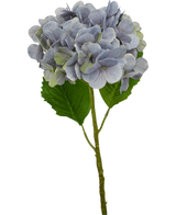 Une seule tige d'hortensia artificielle Deluxe de 57 cm lilas avec des pétales violet clair et deux grandes feuilles vertes, isolées sur un fond blanc.