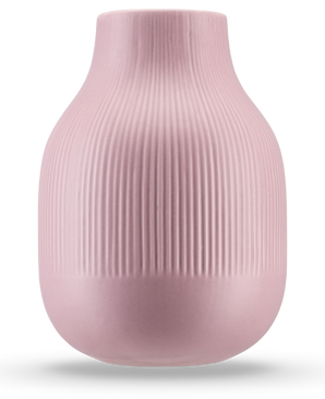 De Vaas Botan 22 cm oud roze is een lichtroze vaas van keramiek met een ronde basis, smalle hals en verticale geribbelde textuur op de bovenste helft. De matte, gladde afwerking maakt hem ideaal voor een moderne inrichting.