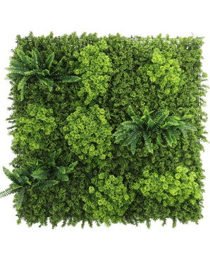 De Kunsthaag Moss 100x100 cm UV is een vierkant kunstgroenpaneel met dicht, gevarieerd gebladerte en clusters van realistische varens, die een weelderig tuinmuureffect creëren tegen elke achtergrond.