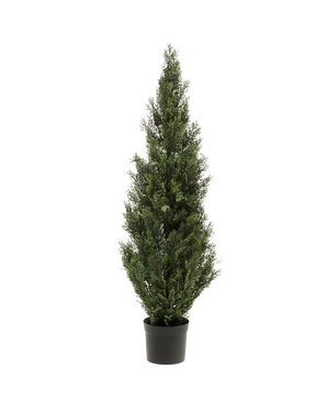 La plante artificielle conifère UV 120 cm, une plante verte artificielle à feuilles persistantes haute et étroite avec des feuilles vertes denses dans un petit pot noir, est présentée sur un fond blanc uni.