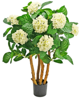 L'hortensia artificiel UV 85 cm blanc est une plante artificielle en pot avec des tiges brunes robustes, de grandes feuilles vertes et des bouquets de fleurs blanches ressemblant à des hortensias au sommet.