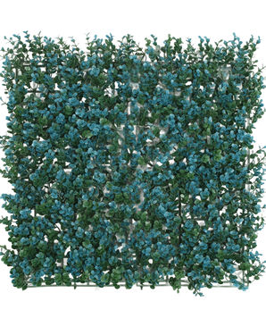 Een UV-paneel Kunsthaag Buxus blauw 50x50 cm met dicht kunstmatig blauw en groen gebladerte lijkt op een verticale tuin of decoratieve haag en wordt tegen een witte achtergrond weergegeven.