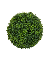 Vue de dessus de la Plante Artificielle Buis style romain UV D30cm, une boule de buis artificiel ronde et dense aux feuilles vertes, sur un fond uni blanc.