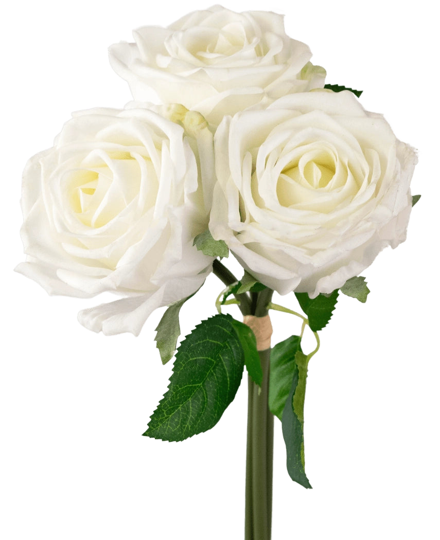 Un gros plan du bouquet de roses artificielles Real Touch White 30 cm montre trois roses artificielles blanches avec des feuilles vertes sur une tige, sur un fond blanc uni.