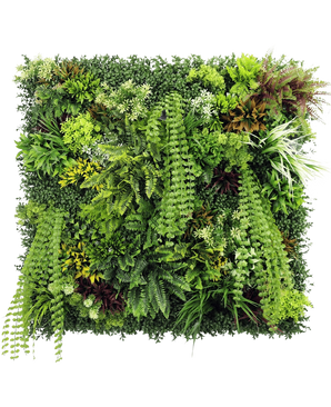 La haie artificielle Lush Deco Deluxe 100x100 cm UV est un panneau de jardin vertical carré présentant une verdure dense et texturée avec un mélange de plantes à feuillage, de fougères et de graminées - parfait pour créer un affichage naturel vibrant sur un fond blanc.