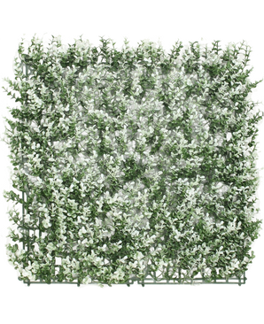 La Haie Artificielle Buis blanc 50x50 cm UV est un panneau de buis artificiel carré avec de petites feuilles à pointe blanche sur une grille en plastique, représentées sur un fond blanc.